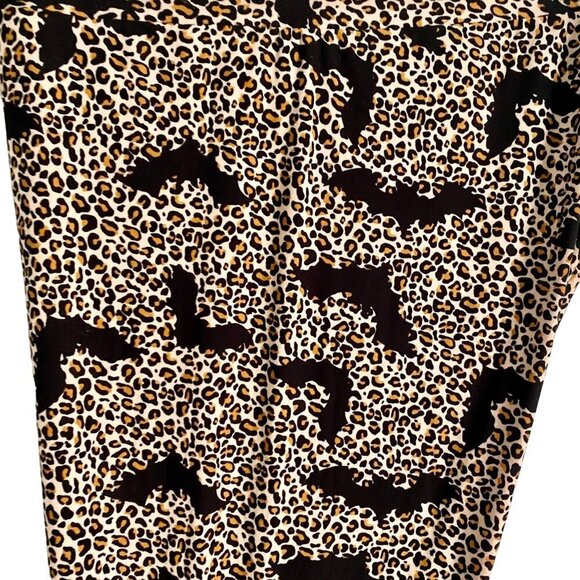 Runway Ready Animal Print Women's Leggings Women's Size 1X NEW - Picture 4 of 8